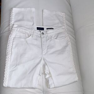 Chapter Club Lexington Straight Cotton Blend White Women’s Jeans Size 8